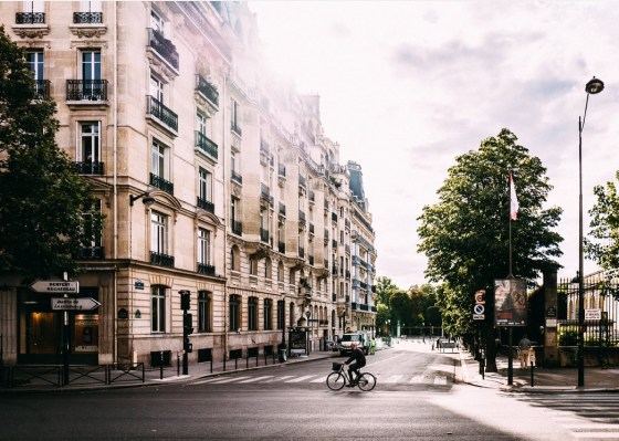 фотография парижской улицы photo of parisian avenu